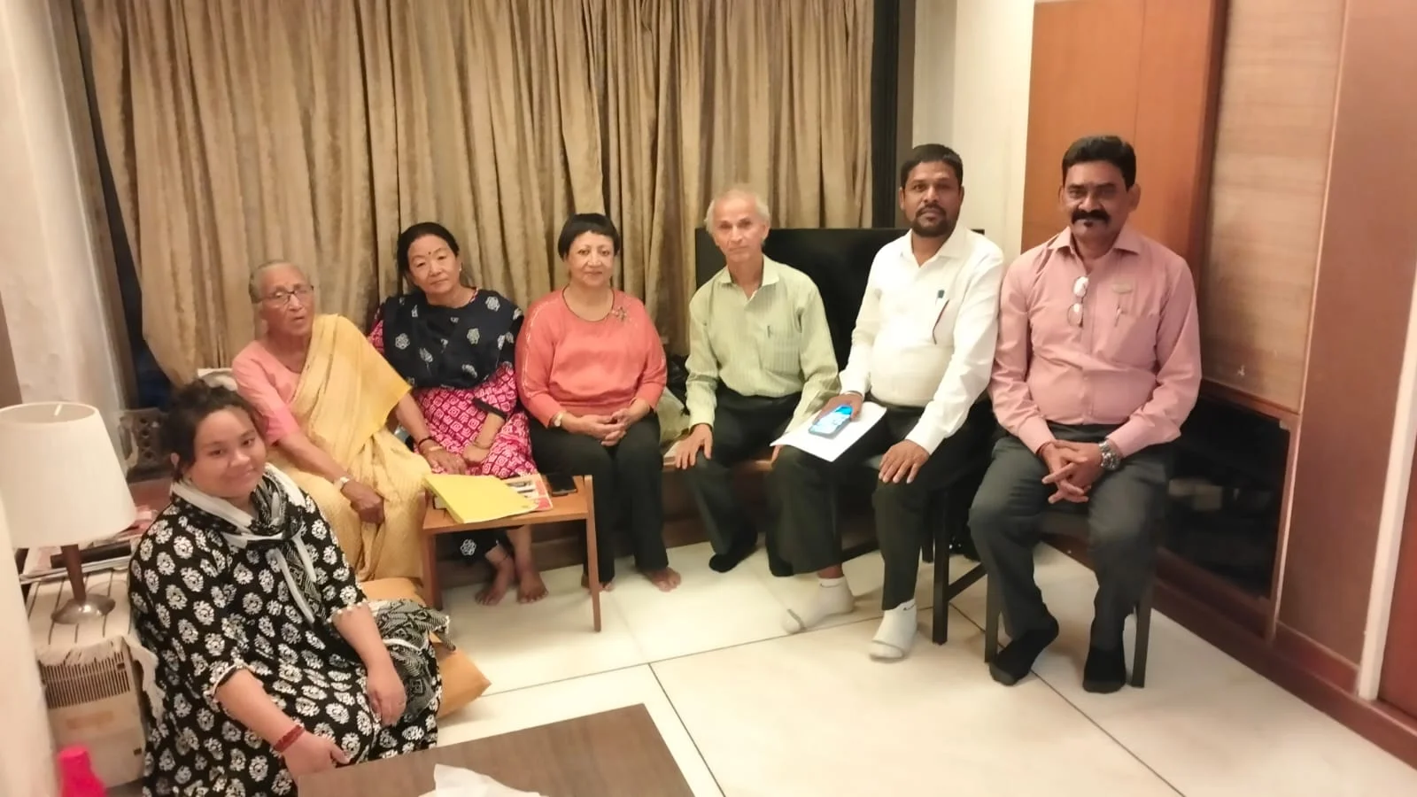 Members and well-wishers meeting at the Mumbai ashram